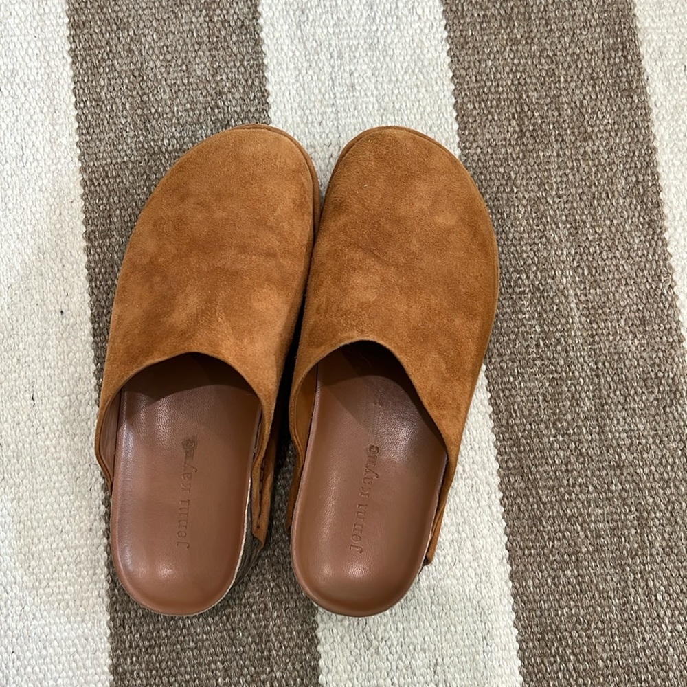 Jenni Kayne Oiled Leather Moc Clog Saddle Size 39 - only worn twice